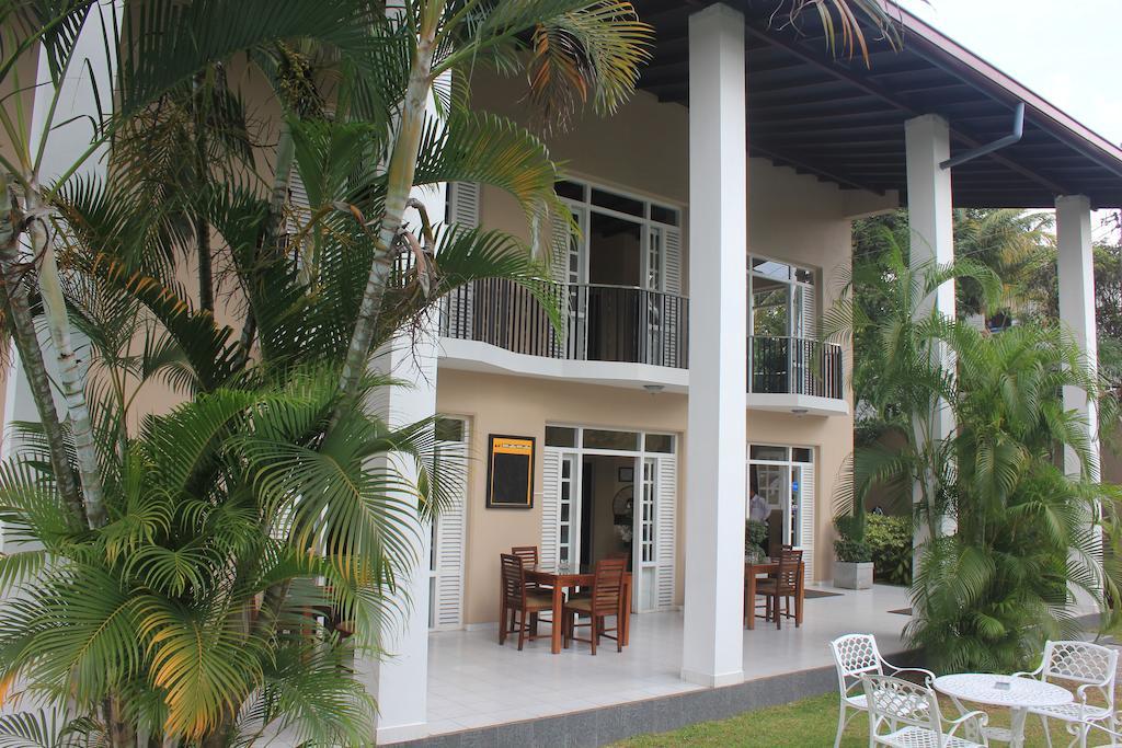 Grand 7 Hotel Thalawathugoda Talawatugoda Exteriér fotografie