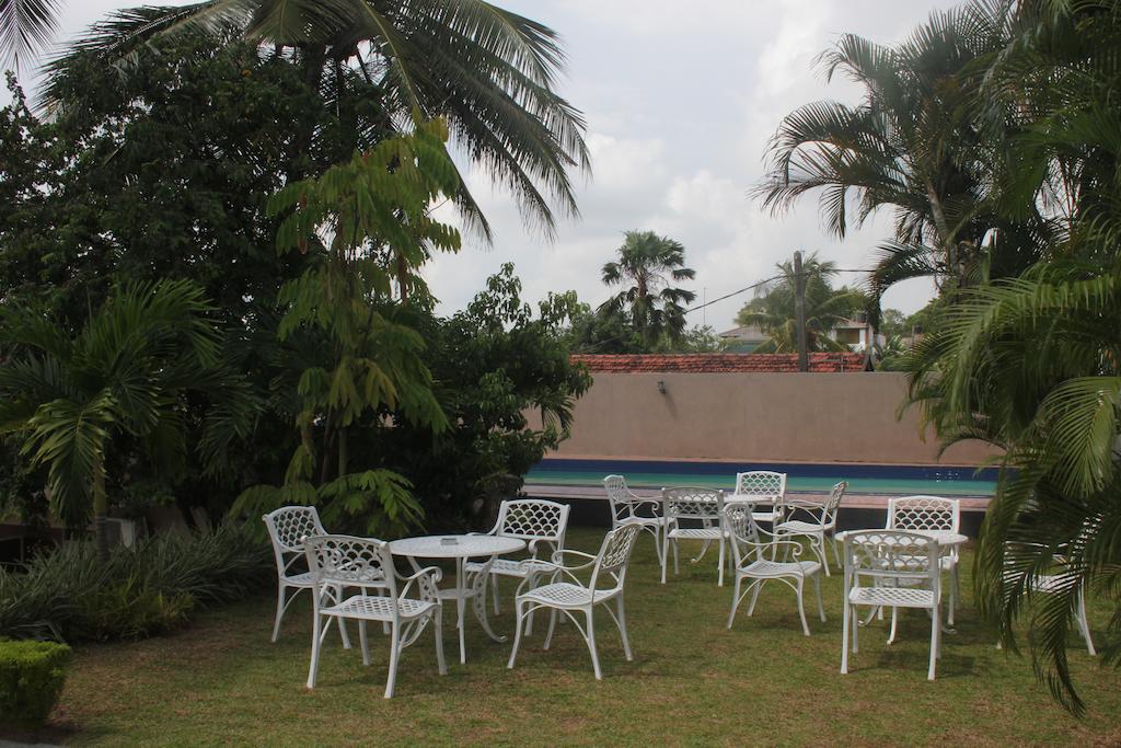 Grand 7 Hotel Thalawathugoda Talawatugoda Exteriér fotografie